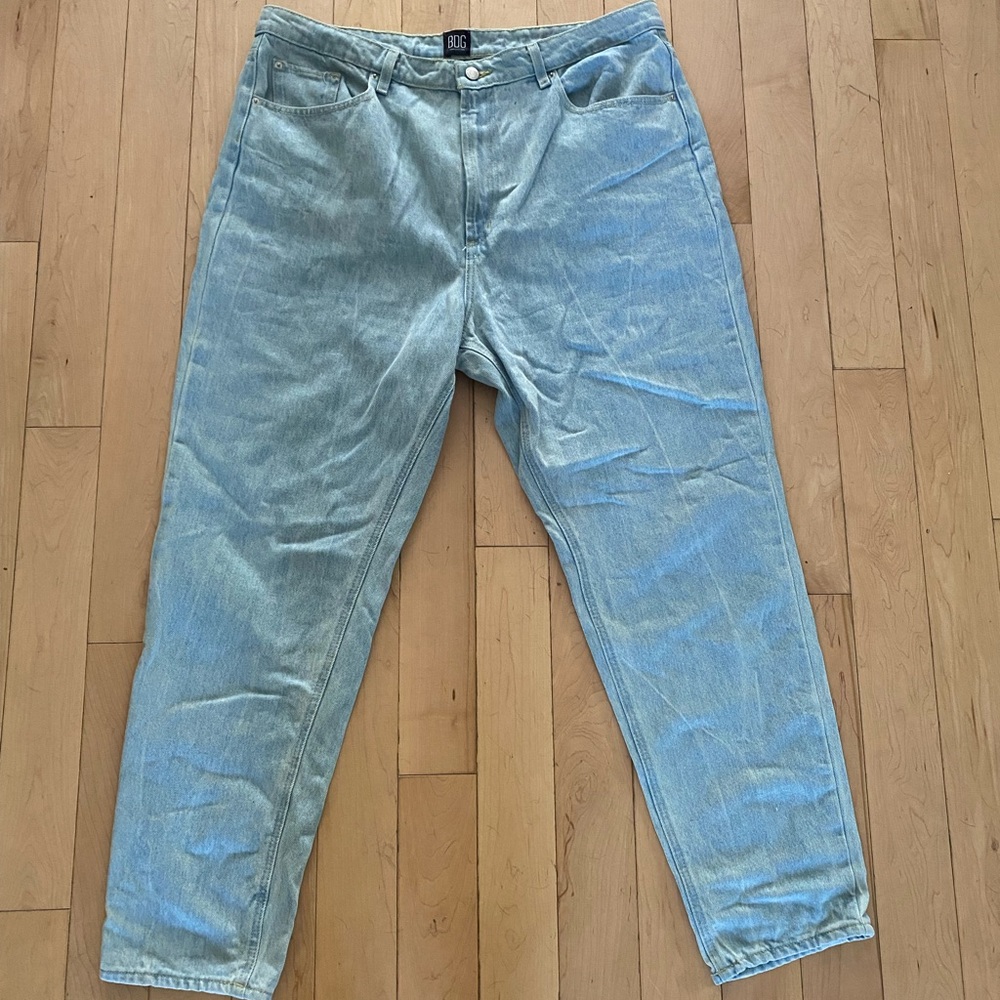 High rise mom jeans size 34